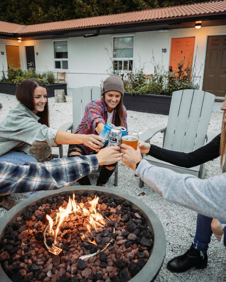 Penny'S Motel Thornbury Εξωτερικό φωτογραφία